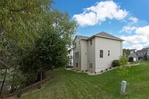 18780 Pathfinder Dr, Eden Prairie, MN 55347 - Photo 53