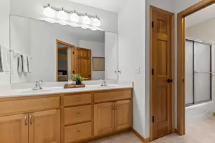 18780 Pathfinder Dr, Eden Prairie, MN 55347 - Photo 41