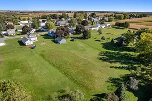 200 1st St SE, Eitzen, MN 55931 - Photo 35