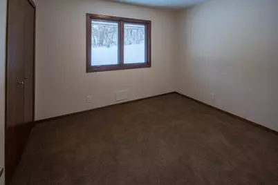 9350 Barnes Avenue, Inver Grove Heights, MN 55077 - Photo 11