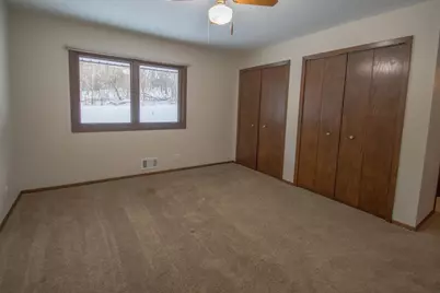 9350 Barnes Avenue, Inver Grove Heights, MN 55077 - Photo 9