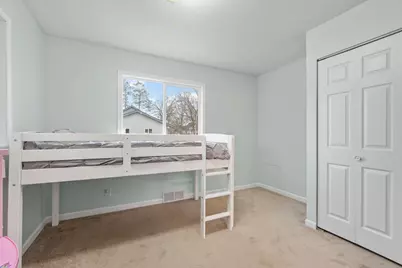 38982 2nd Avenue, North Branch, MN 55056 - Photo 9