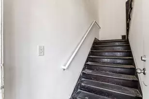 2827 Bryant Ave N, Minneapolis, MN 55411 - Photo 7