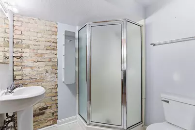 2827 Bryant Avenue N #4, Minneapolis, MN 55411 - Photo 23