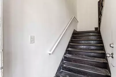 2827 Bryant Avenue N #4, Minneapolis, MN 55411 - Photo 7