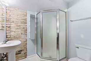 2827 Bryant Ave N, Minneapolis, MN 55411 - Photo 23