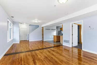 2827 Bryant Avenue N #4, Minneapolis, MN 55411 - Photo 11
