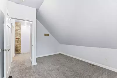 2827 Bryant Avenue N #4, Minneapolis, MN 55411 - Photo 19