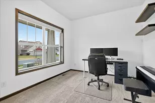 13918 Ashford Path, Rosemount, MN 55068 - Photo 15