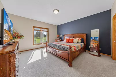 2713 Village Drive, Faribault, MN 55021 - Photo 25