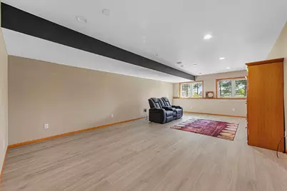 2713 Village Drive, Faribault, MN 55021 - Photo 35