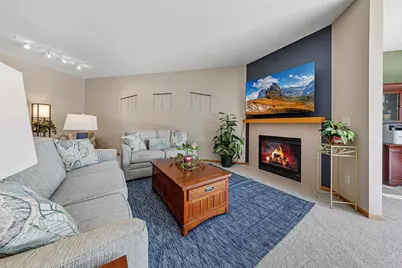 2713 Village Drive, Faribault, MN 55021 - Photo 21