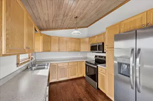 9233 140th St, Milaca, MN 56353 - Photo 25