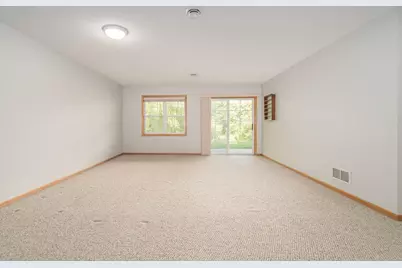 7311 Brittany Lane, Inver Grove Heights, MN 55076 - Photo 17