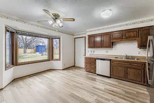 2816 Hillsboro Ave N, New Hope, MN 55427 - Photo 5