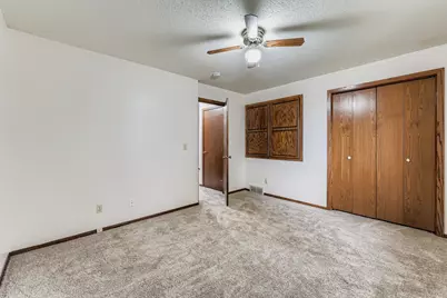 2816 Hillsboro Avenue N, New Hope, MN 55427 - Photo 11