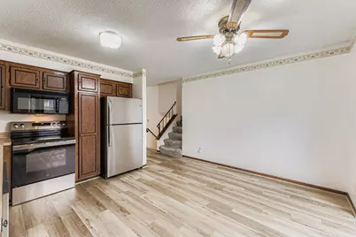 2816 Hillsboro Avenue N, New Hope, MN 55427 - Photo 7