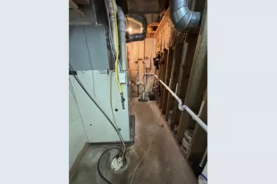 322 Oriole Avenue N, Thief River Falls, MN 56701 - Photo 23