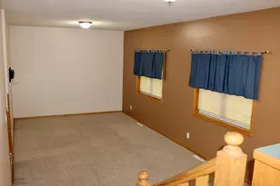 322 Oriole Ave N, Thief River Falls, MN 56701 - Photo 13