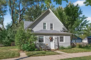 1057 Winslow Ave, West Saint Paul, MN 55118 - Photo 1