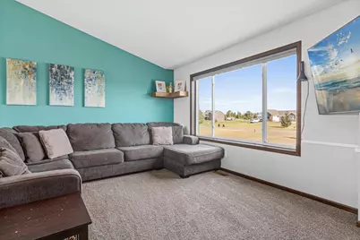 23846 Marmon Street NE, Bethel, MN 55005 - Photo 3