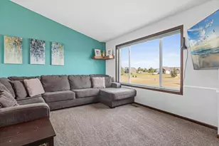 23846 Marmon St NE, Bethel, MN 55005 - Photo 3