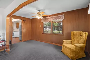 1942 Eddy St, Hastings, MN 55033 - Photo 9