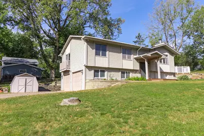 6400 Eden Prairie Road, Eden Prairie, MN 55346 - Photo 1