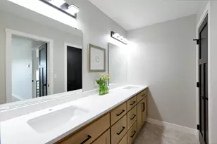 4795 39th St S, Fargo, ND 58104 - Photo 25