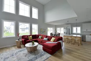 4795 39th St S, Fargo, ND 58104 - Photo 9