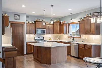 1201 Bishop Circle, Watertown, MN 55388 - Photo 9