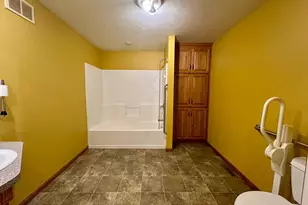 106 E Christensen Dr, Luverne, MN 56156 - Photo 19