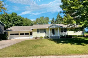 2 Circle Dr, Springfield, MN 56087 - Photo 1