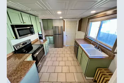 1129 16th Avenue E, Hibbing, MN 55746 - Photo 11