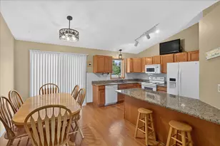 732 Marie Ct, Delano, MN 55328 - Photo 9