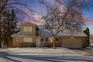 5690 136th St Ct, Apple Valley, MN 55124 - Photo 3