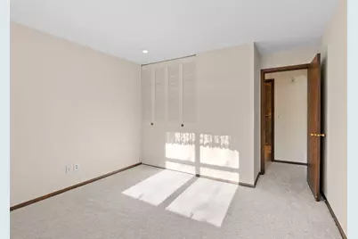 10113 W 34th Street #228, Hopkins, MN 55305 - Photo 19