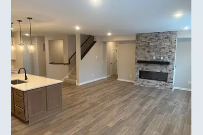 6135 Goodwin Avenue S, Cottage Grove, MN 55016 - Photo 3