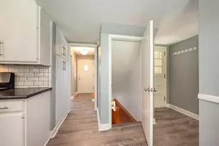 5720 Xerxes Ave S, Edina, MN 55410 - Photo 5