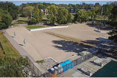 10521 Lake Fall Drive, Eden Prairie, MN 55347 - Photo 47