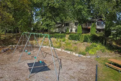 10521 Lake Fall Drive, Eden Prairie, MN 55347 - Photo 49