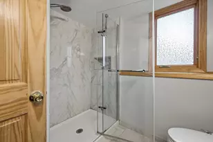 10521 Lake Fall Dr, Eden Prairie, MN 55347 - Photo 41