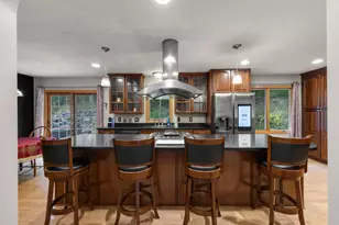 101 Hidden Meadow Ct, Apple Valley, MN 55124 - Photo 5