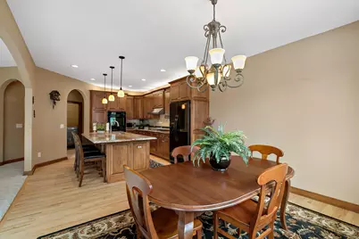 2269 Wildwood Drive, Shakopee, MN 55379 - Photo 17