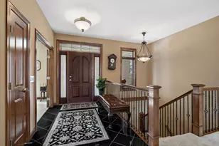 2269 Wildwood Dr, Shakopee, MN 55379 - Photo 3