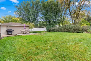 616 Hattie Ln, Woodbury, MN 55125 - Photo 29