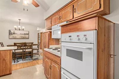 616 Hattie Lane, Woodbury, MN 55125 - Photo 13