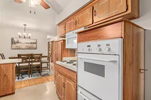 616 Hattie Ln, Woodbury, MN 55125 - Photo 13