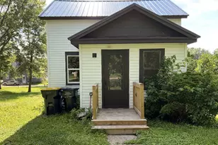 113 1st St SW, Fairfax, MN 55332 - Photo 1