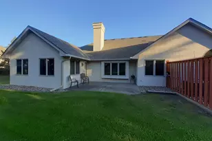 9579 Falcons Way, Eden Prairie, MN 55347 - Photo 47